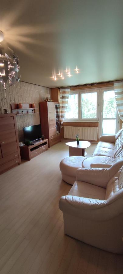 Ferienwohnung Sommerbrise Gelbensande Esterno foto